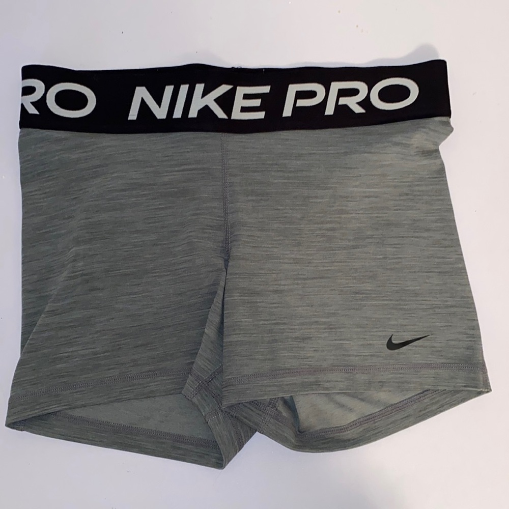 Nike Pro Grey Spandex